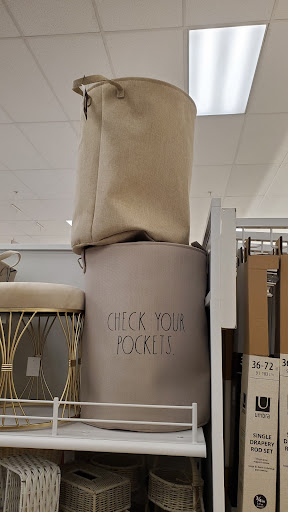 Department Store «Marshalls & HomeGoods», reviews and photos, 4950 Hadley Center Dr, South Plainfield, NJ 07080, USA