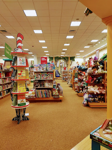 Book Store «Barnes & Noble», reviews and photos, 700 Mall Cir Dr, Monroeville, PA 15146, USA