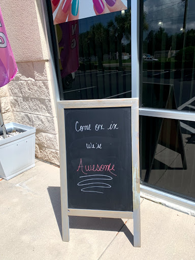 Beauty Salon «B-dazzled hair and nail salon», reviews and photos, 2226 FL-60, Valrico, FL 33594, USA