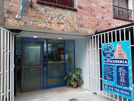 Lavandería Laundry One - Dry cleaning and water cleaning