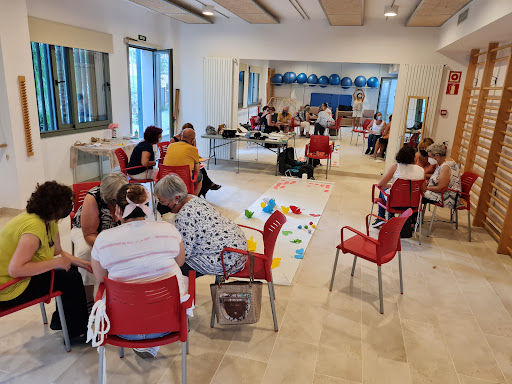 Centre d'Atenció a la Gent Gran en Els Hostalets de Pierola