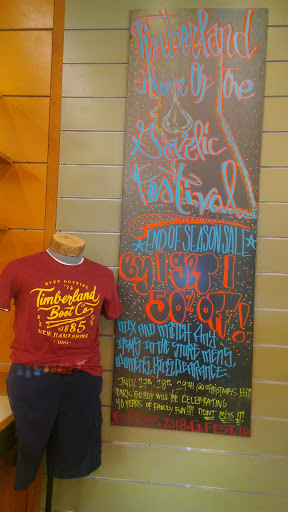 Shoe Store «Timberland Factory Store», reviews and photos, 681 Leavesley Rd, Gilroy, CA 95020, USA