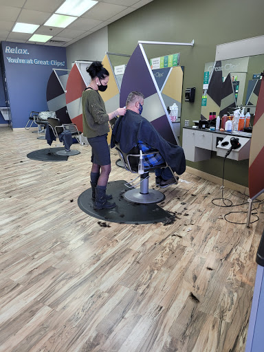 Hair Salon «Great Clips», reviews and photos, 1038 E Napier Ave, Benton Harbor, MI 49022, USA