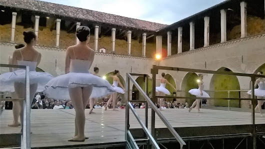 Ac For Stage scuola di danza Via Maggiore, 3, 26025 Pandino CR, Italia