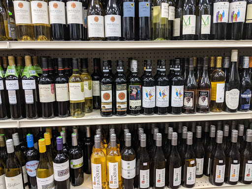 Grocery Store «Sahara Mart», reviews and photos, 106 E 2nd St, Bloomington, IN 47401, USA