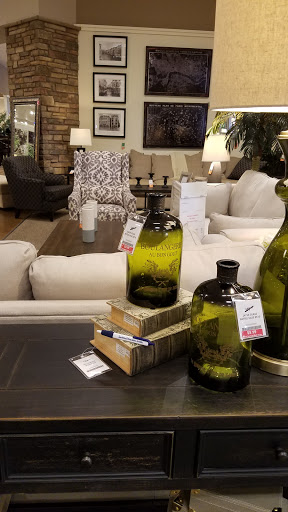 Furniture Store «Ashley HomeStore», reviews and photos, 7000 E Mayo Blvd #11, Phoenix, AZ 85054, USA