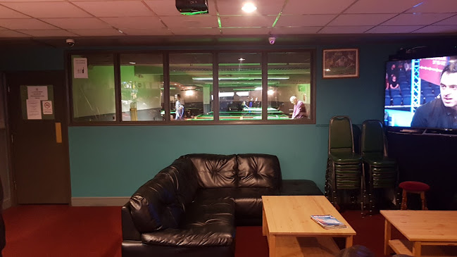 Comments and reviews of Whetstone Snooker Club