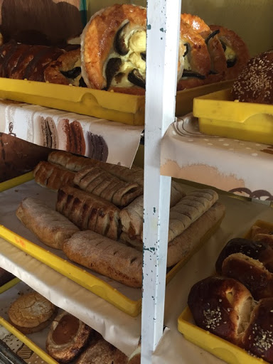 Pasteles Caseros y Panadería