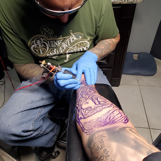 Tattoo Shop «Buena Suerte Tattoo», reviews and photos, 2030 N Cage Blvd A, Pharr, TX 78577, USA