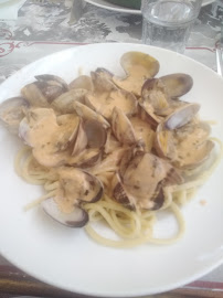 Spaghetti alle vongole du Restaurant de fruits de mer Ni vu, ni connu à Aigues-Mortes - n°3