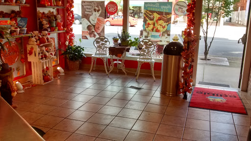 Gift Shop «Edible Arrangements», reviews and photos, 1259 Liberty St, Franklin, PA 16323, USA