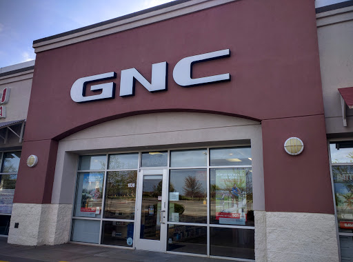 GNC, 1030 W 136th St, Kansas City, MO 64145, USA, 