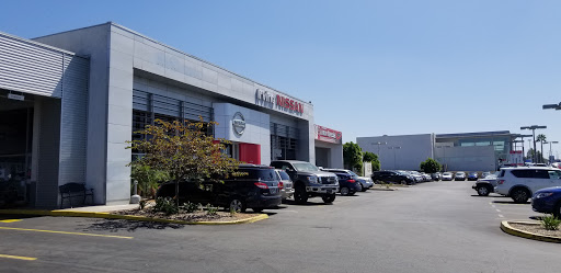 Nissan Dealer «Imperio Nissan of Irvine», reviews and photos, 32 Auto Center Dr, Irvine, CA 92618, USA