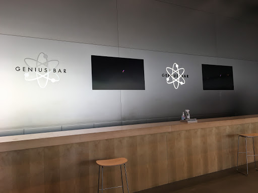 Computer Store «Apple Ridge Hill», reviews and photos, 143 Market Street, Yonkers, NY 10710, USA