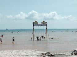 Viovio Beach'in fotoğrafı uçurumlarla desteklenmiş