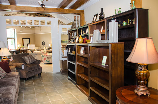 Furniture Store «Roberts Furniture & Mattress», reviews and photos, 3032 Richmond Rd, Williamsburg, VA 23185, USA