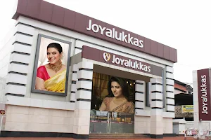 Joyalukkas Jewellery image