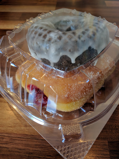 Donut Shop «DB3 Donuts», reviews and photos, 1704 Central St, Evanston, IL 60201, USA