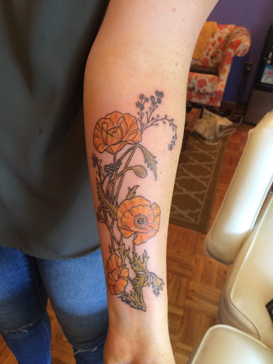 Tattoo Shop «Thistle and Pearl Tattoo», reviews and photos, 107 Merrimon Ave #310, Asheville, NC 28801, USA