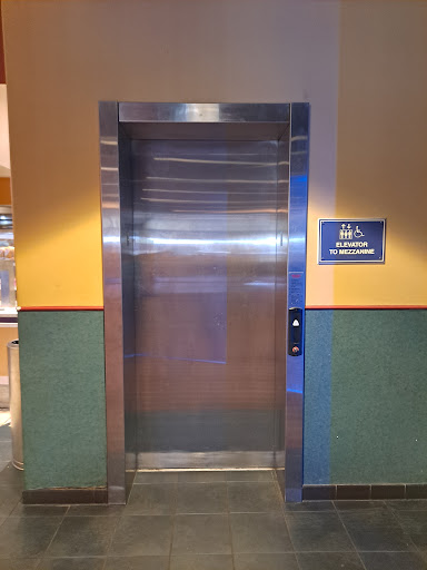 Movie Theater «AMC Forum 30», reviews and photos, 44681 Mound Rd, Sterling Heights, MI 48314, USA