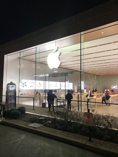 Computer Store «Apple Ridge Hill», reviews and photos, 143 Market Street, Yonkers, NY 10710, USA