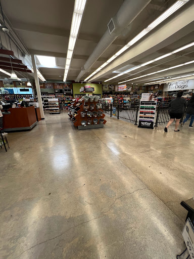 Pet Supply Store «Pet Food Express», reviews and photos, 9153 W Olympic Blvd, Beverly Hills, CA 90212, USA