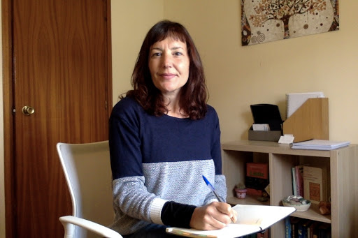 Psicóloga Nathalia Sócrate en Calafell, Tarragona