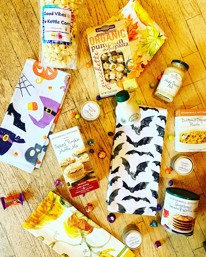 Grocery Store «Old Wethersfield Country Store», reviews and photos, 221 Main St, Wethersfield, CT 06109, USA