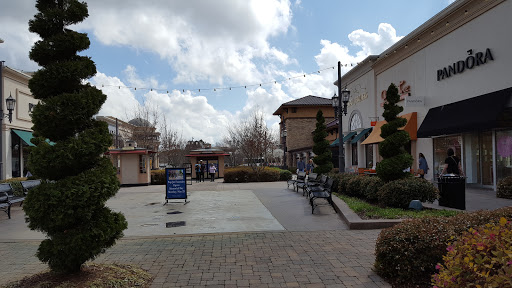 Jewelry Store «Grogan Jewelers By Lon», reviews and photos, 315 The Bridge St #101, Huntsville, AL 35806, USA