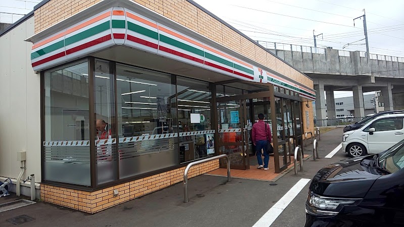 セブン-イレブン 青森流通団地入口店