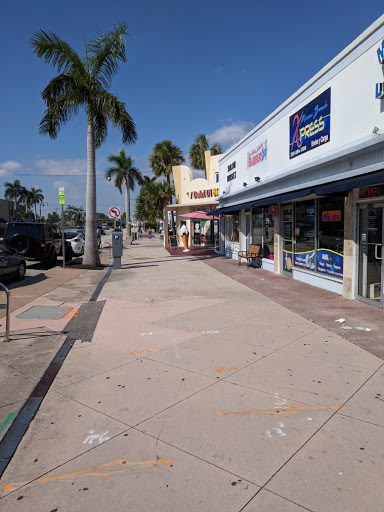 Locksmith «Miami Beach Locksmith & Security Systems», reviews and photos, 709 71st St, Miami Beach, FL 33141, USA