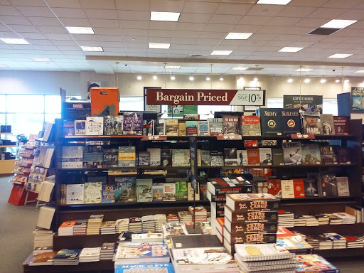 Book Store «Barnes & Noble Booksellers Moorestown», reviews and photos, 1311 Nixon Dr, Moorestown, NJ 08057, USA