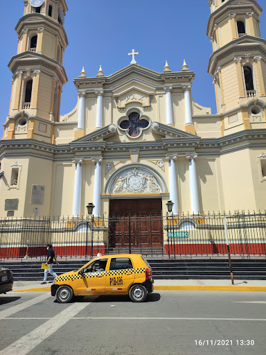 Basílica Catedral de Piura