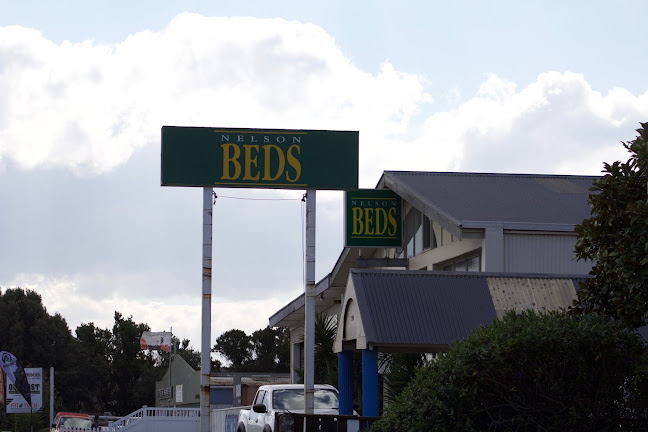 Nelson Beds - Furniture store