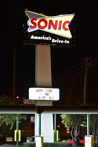 Fast Food Restaurant «Sonic Drive-In», reviews and photos, 4177 W Main St, Dothan, AL 36305, USA