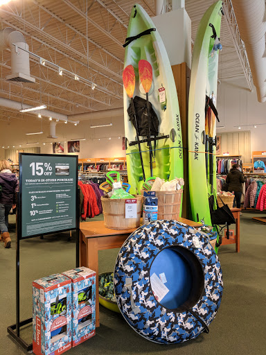 Clothing Store «L.L. Bean Outlet», reviews and photos, 31 Gusabel Ave, Nashua, NH 03063, USA