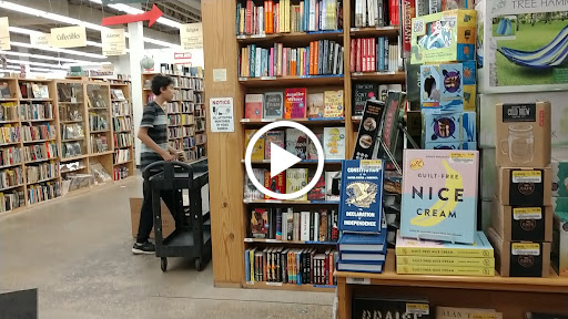 Book Store «Half Price Books», reviews and photos, 17145 W Bluemound Rd, Brookfield, WI 53005, USA