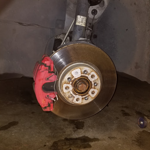 Tire Shop «Discount Tire Store - Kirkland, WA», reviews and photos, 12410 NE 124th St, Kirkland, WA 98034, USA