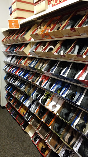 Shoe Store «Payless ShoeSource», reviews and photos, 3047 Nicollet Ave, Minneapolis, MN 55408, USA