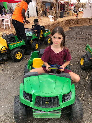 Shopping Mall «Laguna Hills Mall», reviews and photos, 24155 Laguna Hills Mall, Laguna Hills, CA 92653, USA