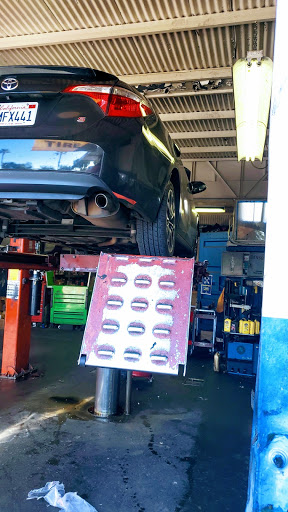 Auto Repair Shop «Nkg Auto Repair», reviews and photos, 2550 Bayshore Blvd, San Francisco, CA 94134, USA