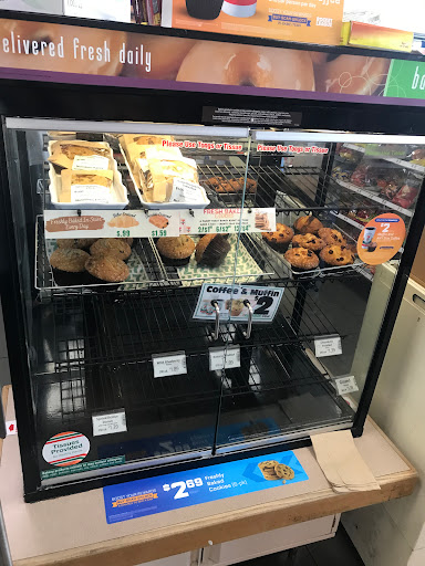 Convenience Store «7-Eleven», reviews and photos, 2200 Marine Ave, Gardena, CA 90249, USA