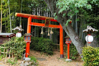 瓊寶庫山本宮