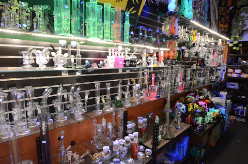 Tobacco Shop «Smoke House», reviews and photos, 968 Dundee Ave, Elgin, IL 60120, USA