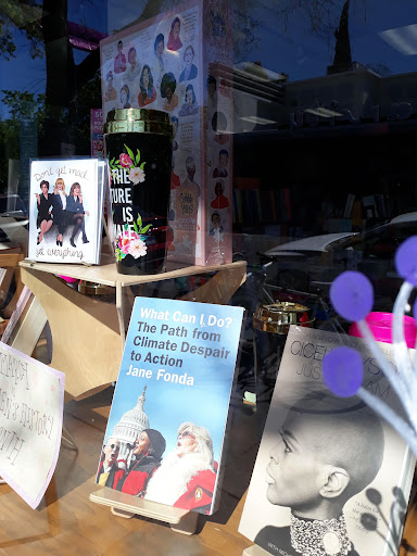 Book Store «The Avid Reader», reviews and photos, 617 2nd St, Davis, CA 95616, USA