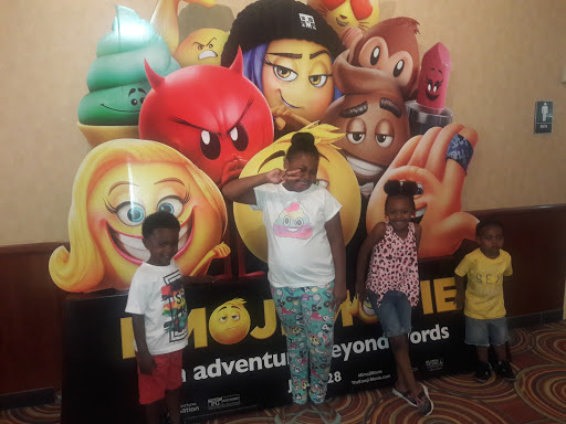 Movie Theater «Marcus North Shore Cinema», reviews and photos, 11700 N Port Washington Rd, Mequon, WI 53092, USA