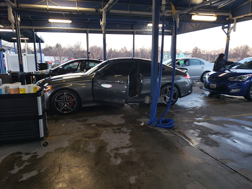 Car Wash «Fredericktowne Auto Spa», reviews and photos, 1509 Garrett Dr, Frederick, MD 21702, USA