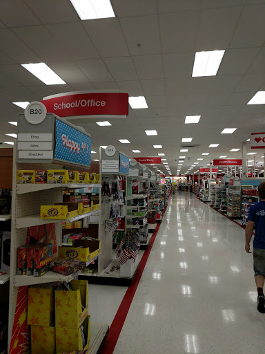 Department Store «Target», reviews and photos, 610 N West End Blvd, Quakertown, PA 18951, USA