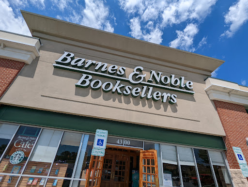 Barnes & Noble, 4300 Montgomery Rd, Ellicott City, MD 21043, USA, 