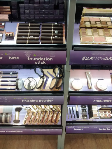 Hair Salon «Ulta Beauty», reviews and photos, 1521 W Imperial Hwy, La Habra, CA 90631, USA